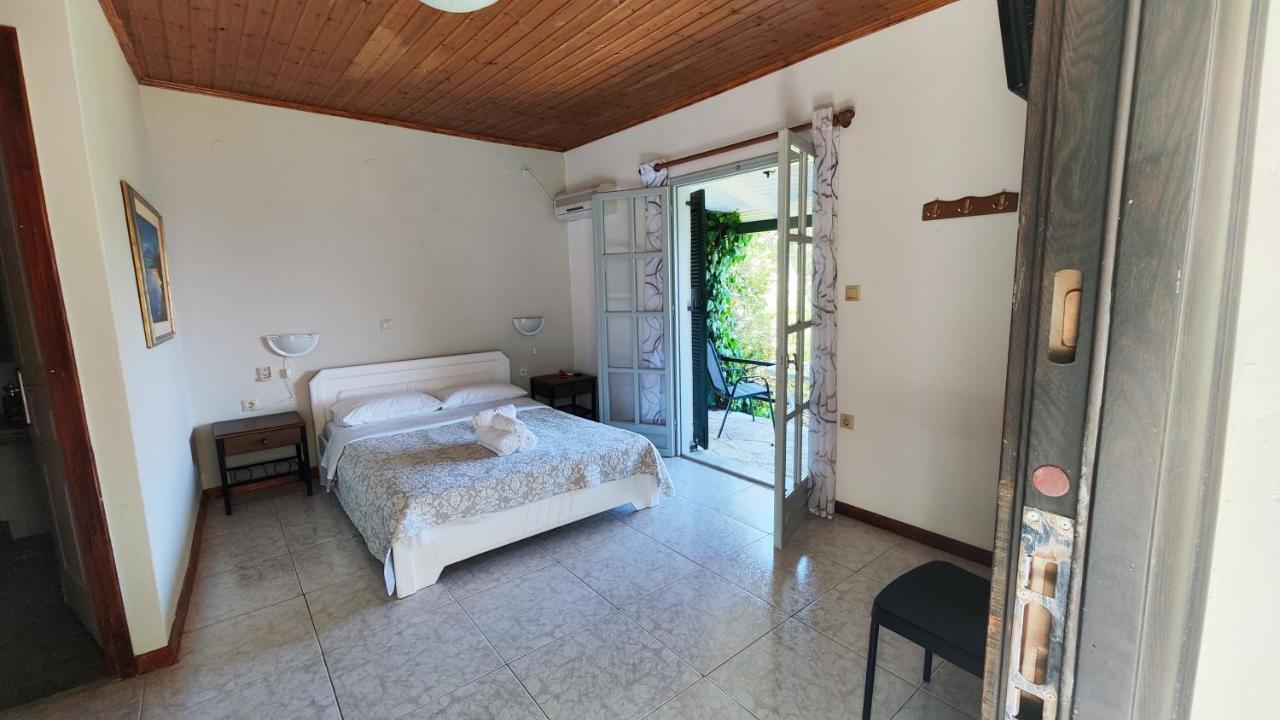 Ferienwohnung Studio Tasos Gaios Exterior foto